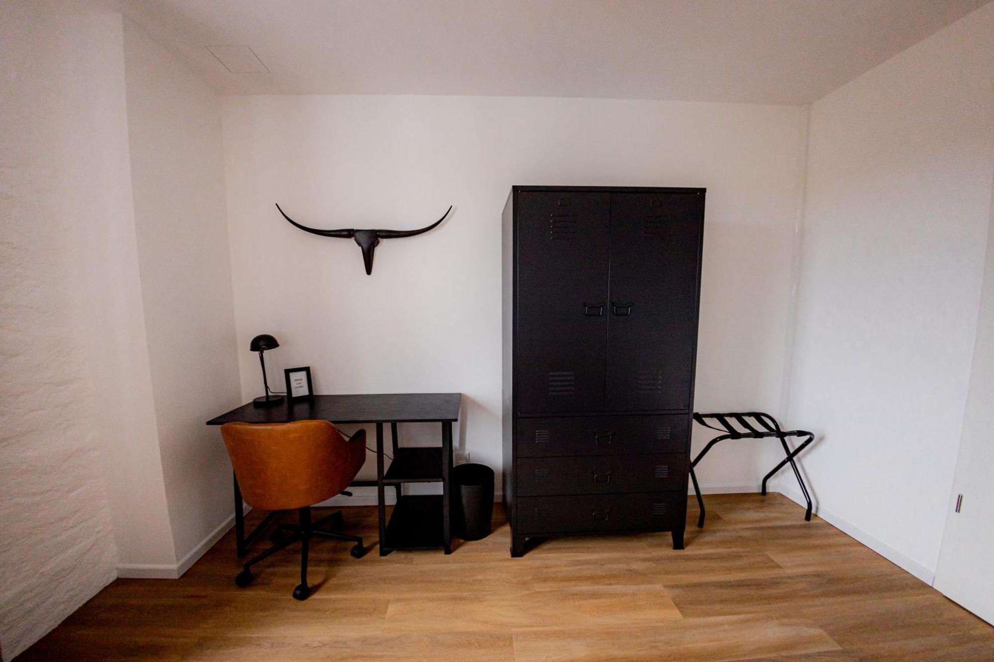 Highlight Am Stadtplatz Muehldorf - C4S Come4Stay - 2 Zimmer Wohnung I Bis Zu 5 Gaeste Buitenkant foto