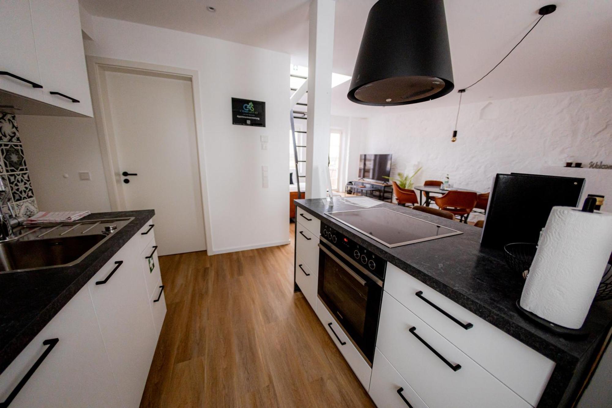 Highlight Am Stadtplatz Muehldorf - C4S Come4Stay - 2 Zimmer Wohnung I Bis Zu 5 Gaeste Kamer foto